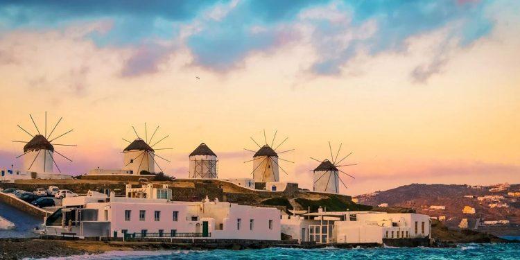 Γιατί η Μύκονος είναι ο ιδανικός προορισμός για τις καλοκαιρινές σας διακοπές;
