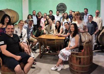 Σύνδεσμος Ελληνικού Οίνου: Στην Ελλάδα 25 οινοχόοι από βραβευμένα εστιατόρια της Ευρώπης