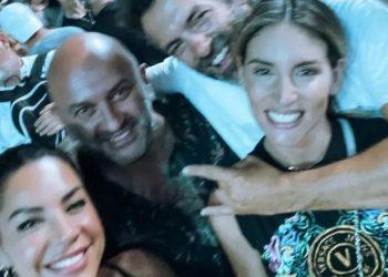 Μαριάντα Πιερίδη-Αθηνά Οικονομάκου: Πήγαν μαζί στους Guns N’ Roses – Δείτε φωτογραφίες