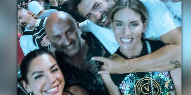 Μαριάντα Πιερίδη-Αθηνά Οικονομάκου: Πήγαν μαζί στους Guns N’ Roses – Δείτε φωτογραφίες