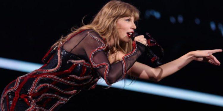 Τέιλορ Σουίφτ: Η περιοδεία του 1 δισ. δολ.
