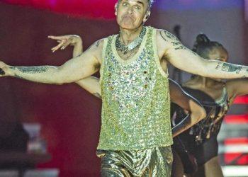 Ρόμπι Γουίλιαμς: «Χαμός» στη συναυλία του στη Μαλακάσα – Το «ευχαριστώ» στο ελληνικό κοινό