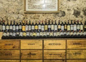 Με πλοηγό το κρασί μπορεί να αποφευχθεί μία οικονομική κρίση