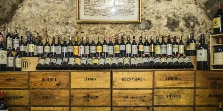 Με πλοηγό το κρασί μπορεί να αποφευχθεί μία οικονομική κρίση