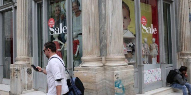 Εμπορικά καταστήματα: Το ωράριο λειτουργίας