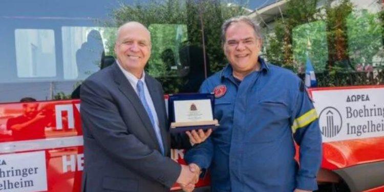 Boehringer Ingelheim Ελλάς: Δωρεά υπερσύγχρονου οχήματος στην Πυροσβεστική