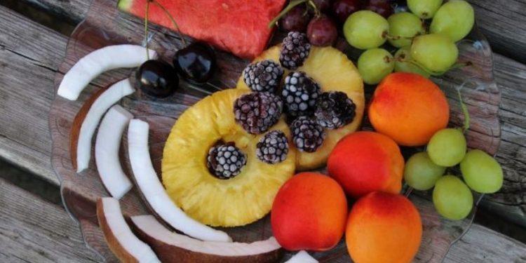 Καλοκαιρινά φρούτα: Μείωση κατά 6,3% στην παραγωγή της ΕΕ – Οι «διακρίσεις» της Ελλάδας