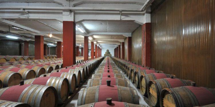 Με την δύναμη του Ξινόμαυρου, το μεράκι των αμπελουργών και τις νέες τεχνολογίες πορεύεται ο VAENI – Νάουσα