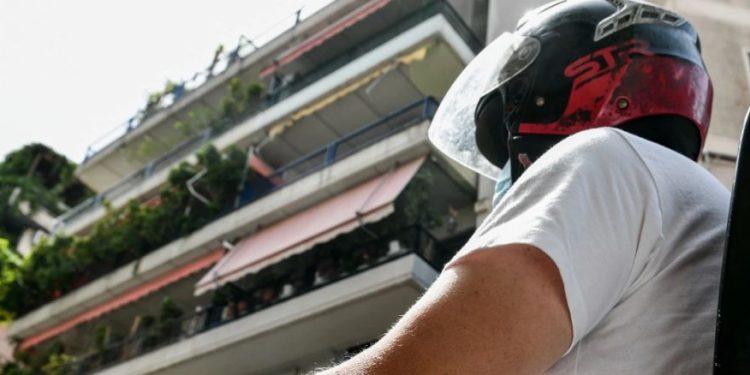 Delivery: Απαγορεύεται κάθε εξωτερική εργασία και delivery σήμερα 12:00 με 17:00 – Τα πρόστιμα θα είναι υψηλά