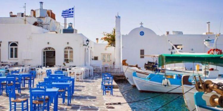 Τουρισμός: Στο top10 των καλύτερων προορισμών Μήλος και Πάρος