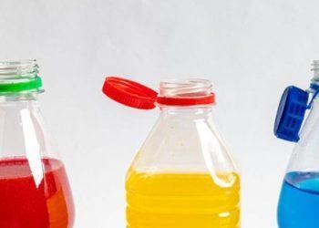 Γιατί τα καπάκια είναι πλέον «κολλημένα» πάνω στα μπουκάλια;