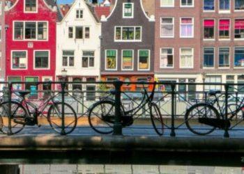 Οι ευρωπαϊκές πόλεις περιορίζουν το Airbnb – Κατακόρυφη πτώση