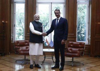 Συνάντηση Μητσοτάκη με Μόντι: Να διπλασιάσουμε το διμερές εμπόριο