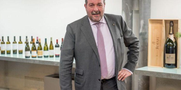 Μην πούμε μια μέρα για το κρασί «Απολαύστε το, ήταν από την Ευρώπη»