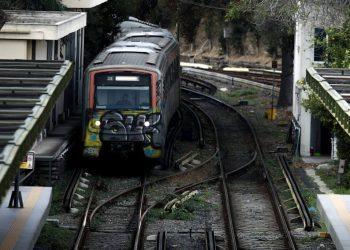 Συναγερμός από πτώση ατόμου στον σταθμό Βικτώρια