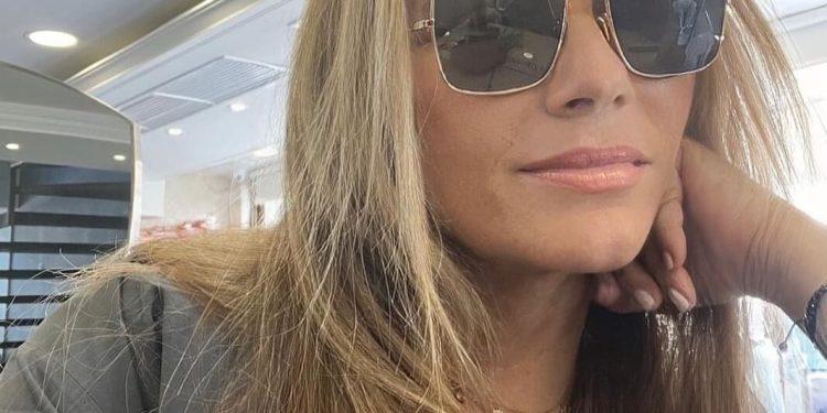 Τζοβάννα Φραγκούλη: Εντυπωσιάζει με την ομορφιά της στην έβδομη δεκαετία της ζωής της