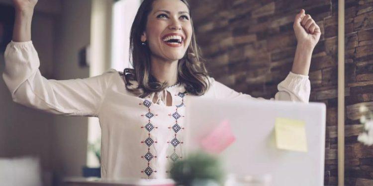 Τα 3 ζώδια που θα δουν τα οικονομικά τους να βελτιώνονται μέσα στον Αύγουστο