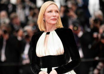 Κέιτ Μπλάνσετ: Στην Πάρο για διακοπές η οσκαρική ηθοποιός