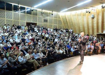 Το Πράσινο Κίνημα έδωσε σήμερα στη δημοσιότητα τους πρώτους 20 υποψηφίους δημάρχους, που υποστηρίζει