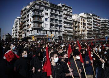 Θεσσαλονίκη: Σε εξέλιξη συγκεντρώσεις και πορείες στο κέντρο της πόλης