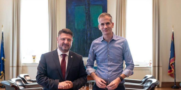 Η θωράκιση της Αττικής στην πρώτη συνάντηση Μπακογιάννη – Χαρδαλιά