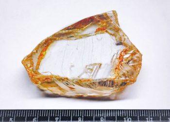 Ρωσία: «Χτύπησε» φλέβα χρυσού – Το σπάνιο διαμάντι που εξόρυξε