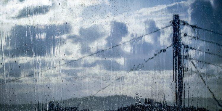 Κακοκαιρία Daniel: Lockdown με εντολή της αστυνομίας στον Βόλο