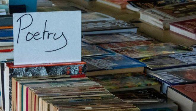 Επτά σημεία της Αθήνας και του Πειραιά “αντηχούν” ποίησηΕπτά σημεία της Αθήνας και του Πειραιά “αντηχούν” ποίηση