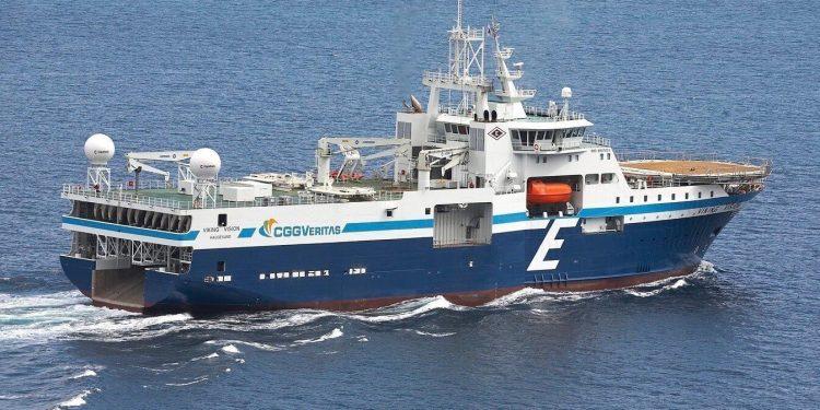 Κατέπλευσε στη Σαλαμίνα το ΠΕΡΣΕΥΣ, το πέμπτο μεγαλύτερο πλοίο που δωρήθηκε στο Πολεμικό Ναυτικό από το Ίδρυμα Λασκαρίδη.