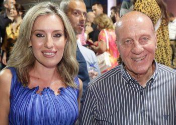 Η κόρη του Μίμη Δομάζου, Πόπη, υποψήφια με τον συνδυασμό του Κώστα Μπακογιάννη στην Αθήνα