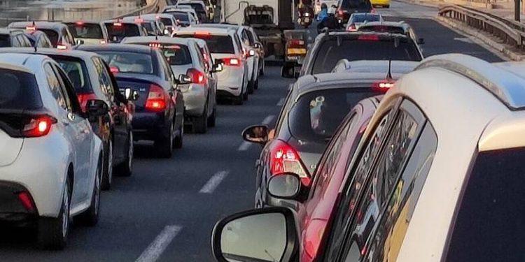 Κίνηση τώρα: Στο «κόκκινο» ο Κηφισός – Πού αλλού υπάρχουν προβλήματα