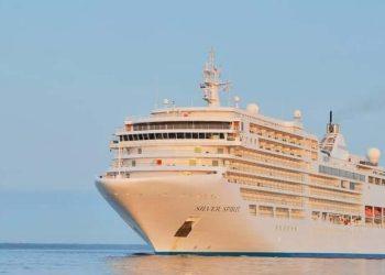 Μηχανικό πρόβλημα στο κρουαζιερόπλοιο Silver Spirit – Ρυμουλκήθηκε στον Πειραιά
