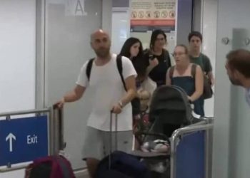 Επέστρεψαν 81 Έλληνες από το Ισραήλ και τα Παλαιστινιακά εδάφη- Συγκλονιστικές μαρτυρίες
