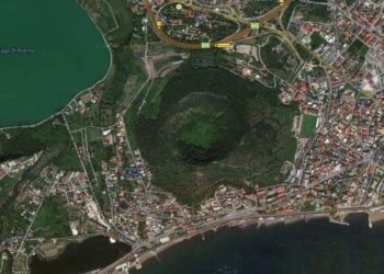 Νάπολη, απόφαση για το νέο σχέδιο εκκένωσης της περιοχής Campi Flegrei: “Αλλά μια έκρηξη δεν μπορεί να προβλεφθεί”