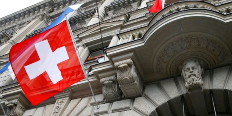 Ελβετία: Επιστροφή στην ουδετερότητα σε έναν όλο και πιο διχασμένο κόσμο