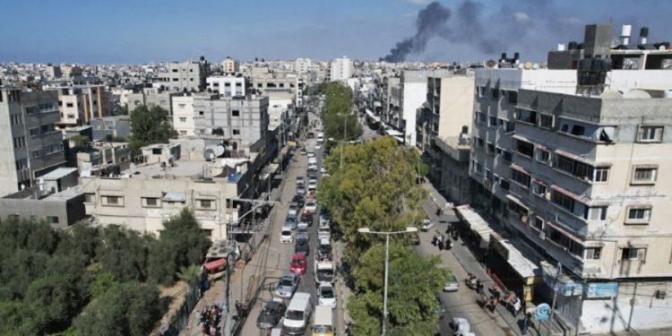 Δεκάδες χιλιάδες άνθρωποι εγκατέλειψαν τη Γάζα μετά το τελεσίγραφο του Ισραήλ