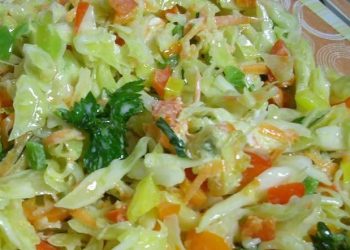 Η πολίτικη σαλάτα αδυνατίζει βοηθάει την καρδιά ρίχνει το ζάχαρο και έχει αντικαρκινικές ιδιότητες!