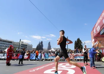 Τι ώρα κλείνουν σήμερα (11/11) οι δρόμοι στην Αθήνα