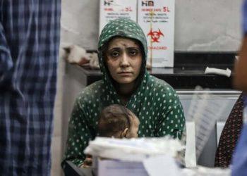 Καταρρέουν τα νοσοκομεία στη Γάζα– Πληροφορίες για θανάτους νεογνών στο Αλ-Σίφα