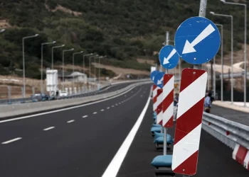 Προσωρινές κυκλοφοριακές στην Αθηνών – Κορίνθου λόγω εκτέλεσης εργασιών