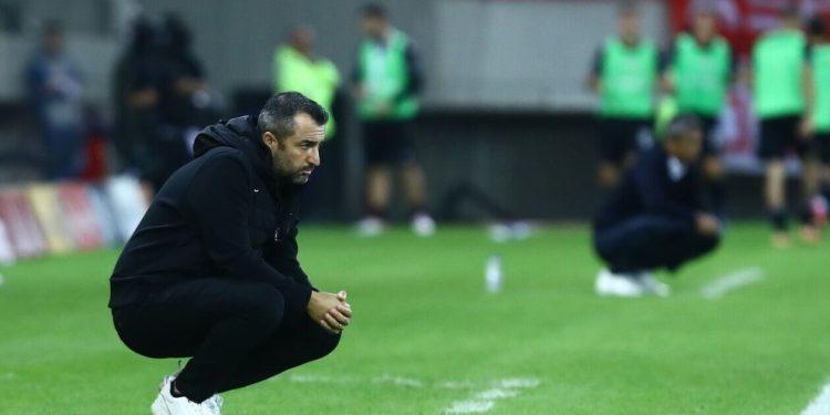 Τέτοια συμβαίνουν παντού, στον Ολυμπιακό δεν είναι ποτέ αποδεκτά