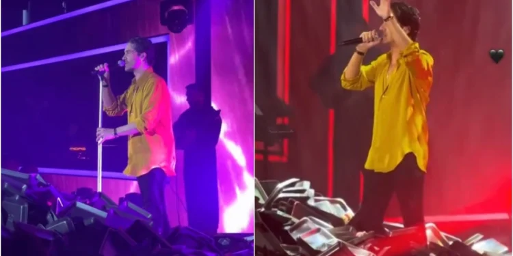 Νίκος Οικονομόπουλος: «Βουνό» από λουλούδια στον τραγουδιστή στα μπουζούκια – Δείτε βίντεο