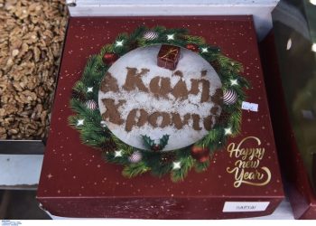 Γεμάτοι οι δρόμοι σήμερα και αύριο για τα τελευταία ψώνια