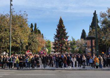 Καιρός: Χριστούγεννα που θα θυμίζουν άνοιξη