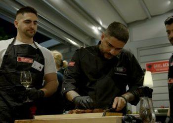 Μάθε, ψήσε και φάε απίστευτα παρέα με τον Τίμο Ζαχαράτο.