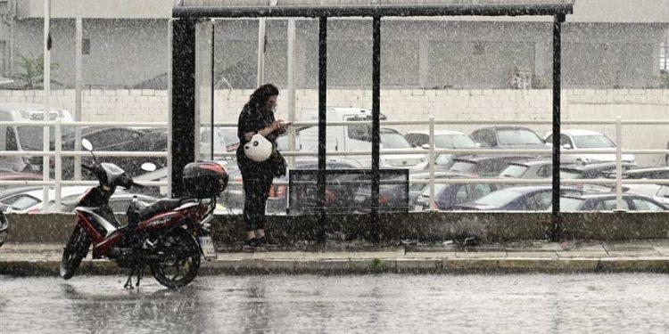 Κακοκαιρία εξπρές σήμερα Κυριακή
