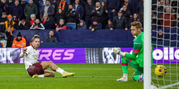 English Premier League Greek News – Διπλό με ανατροπή η Manchester city