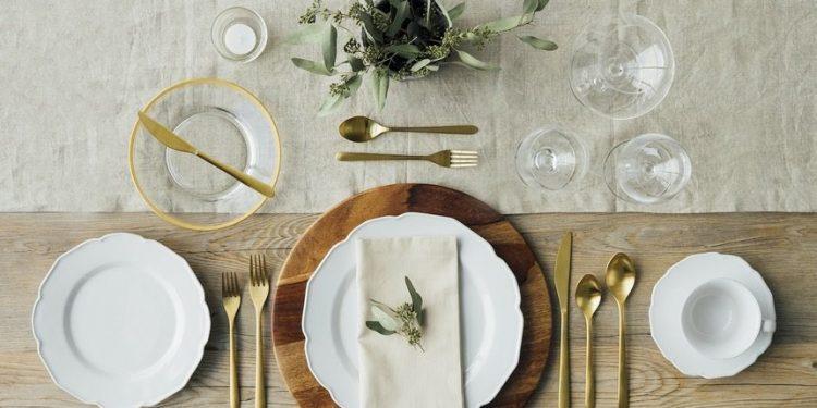 Αrt de la Table στο Χριστουγεννιάτικο Τραπέζι…