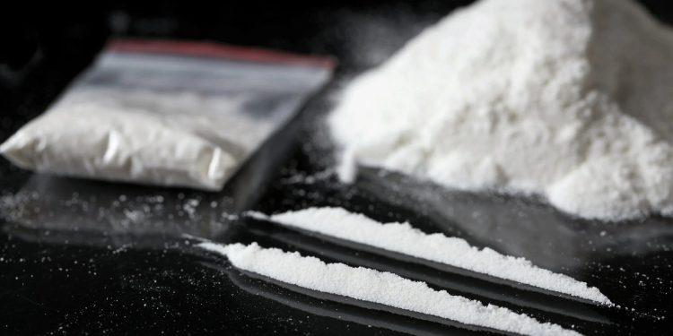 Συνελήφθη διοικητής Δίωξης Ναρκωτικών λιμεναρχείου και ένας λιμενικός για διακίνηση κοκαΐνης