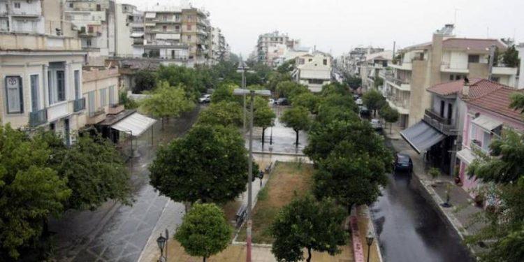 Καιρός – Παραμονή Πρωτοχρονιάς με συννεφιά και βροχή